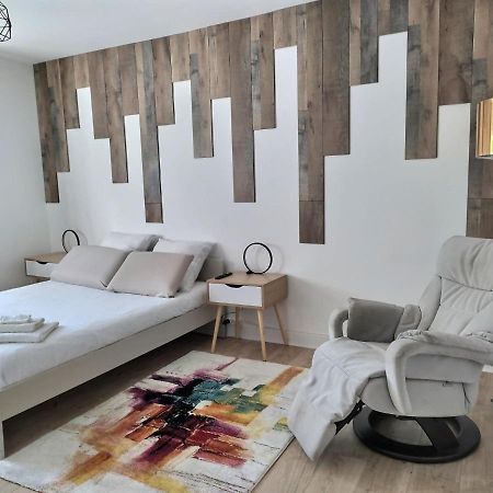 Ch Privee 18M - Canape - Netflix - Appart 120M Woippy Buitenkant foto