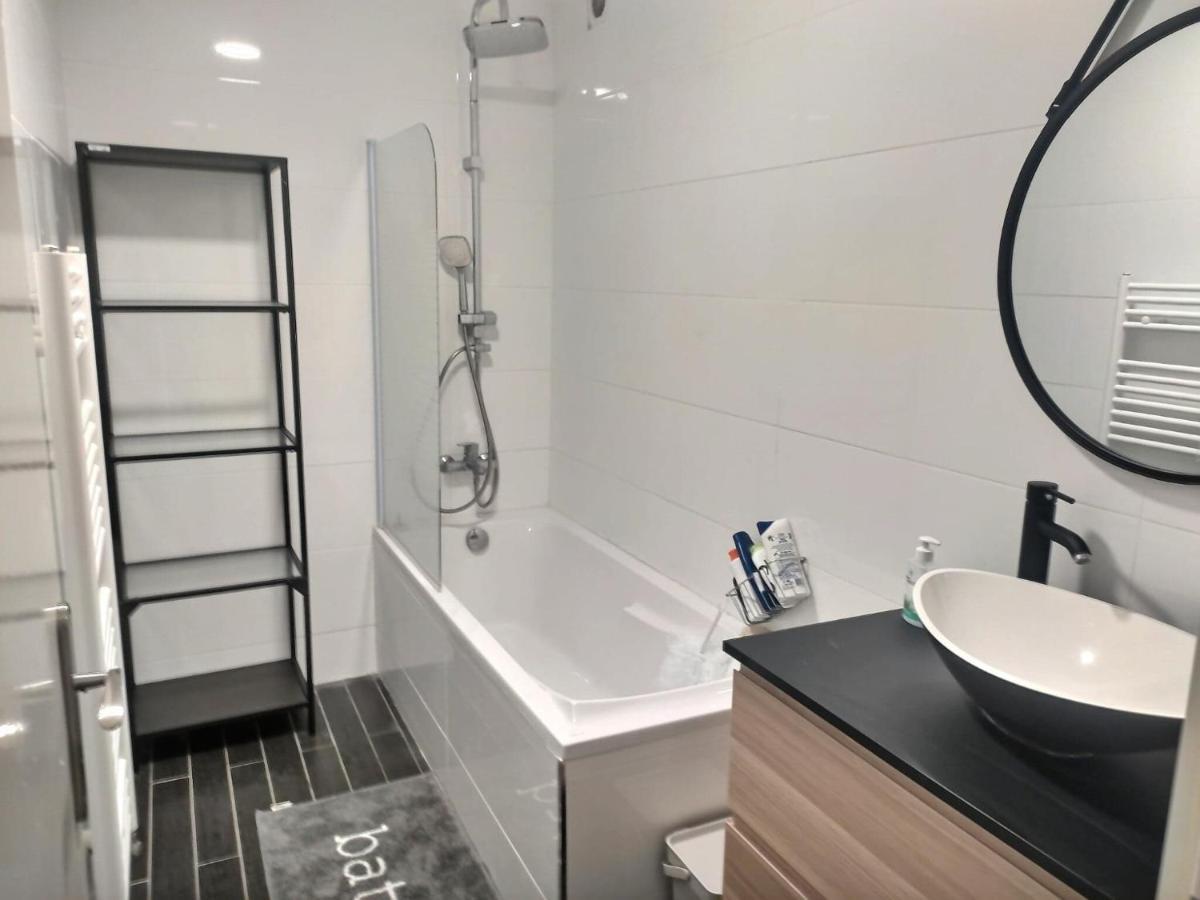 Ch Privee 18M - Canape - Netflix - Appart 120M Woippy Buitenkant foto